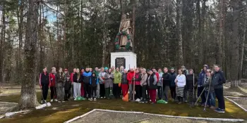Субботник по наведению порядка на памятных местах